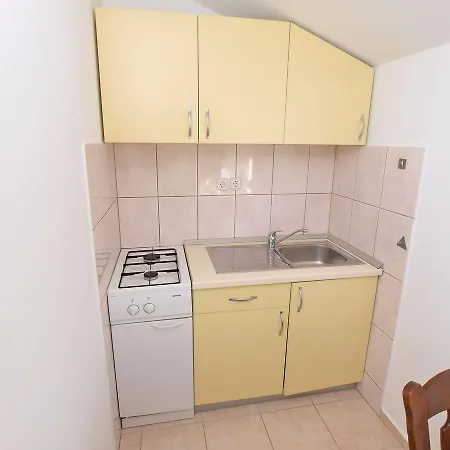 Apartment Mara 1029 *