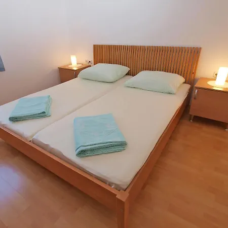 Mara 1029 Apartment *