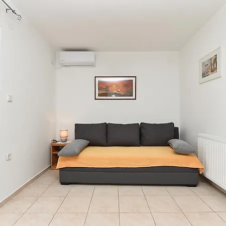 Mara 1029 Appartement *