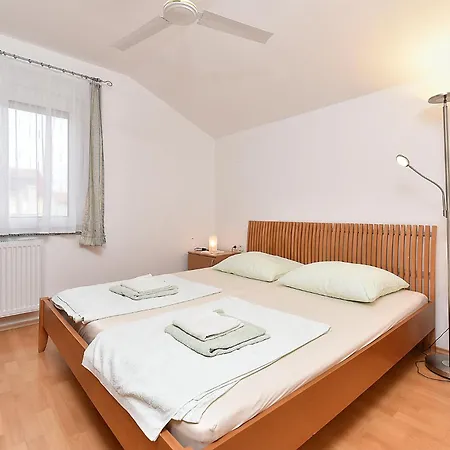 Appartement Mara 1029 *