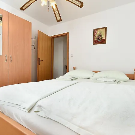 Appartement Mara 1029 *